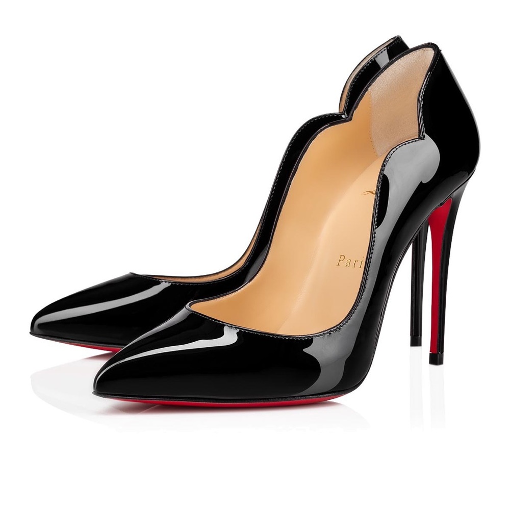 👠🎉HP 🎉👠Christian Louboutin
Hot Chick 100 patent-leather pumps